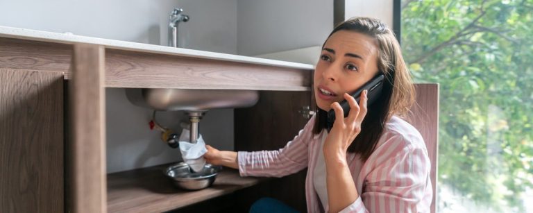 découvrez comment résilier votre assurance habitation après des dégâts causés par un véhicule. guide pratique et conseils pour faciliter vos démarches et protéger vos droits.